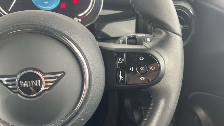 MINI Hatchback 1.5 Cooper Sport 3dr Auto Petrol Hatchback